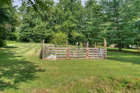 7701 Bartels Road Evansville IN 47710