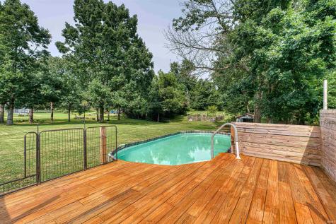 7701 Bartels Road Evansville IN 47710