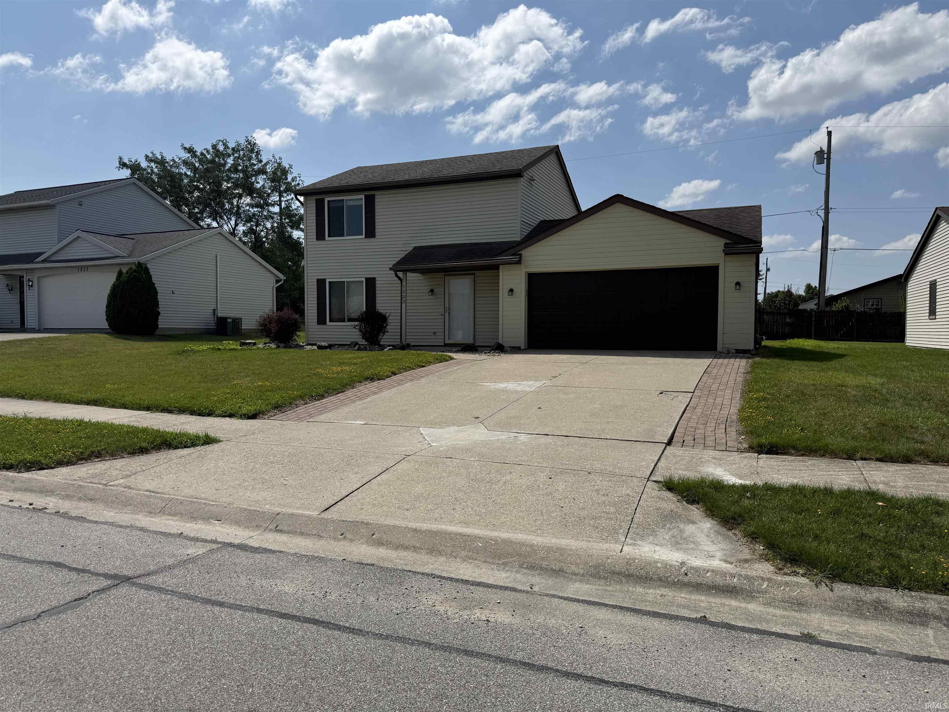 1223 Normandale Drive Fort Wayne IN 46808
