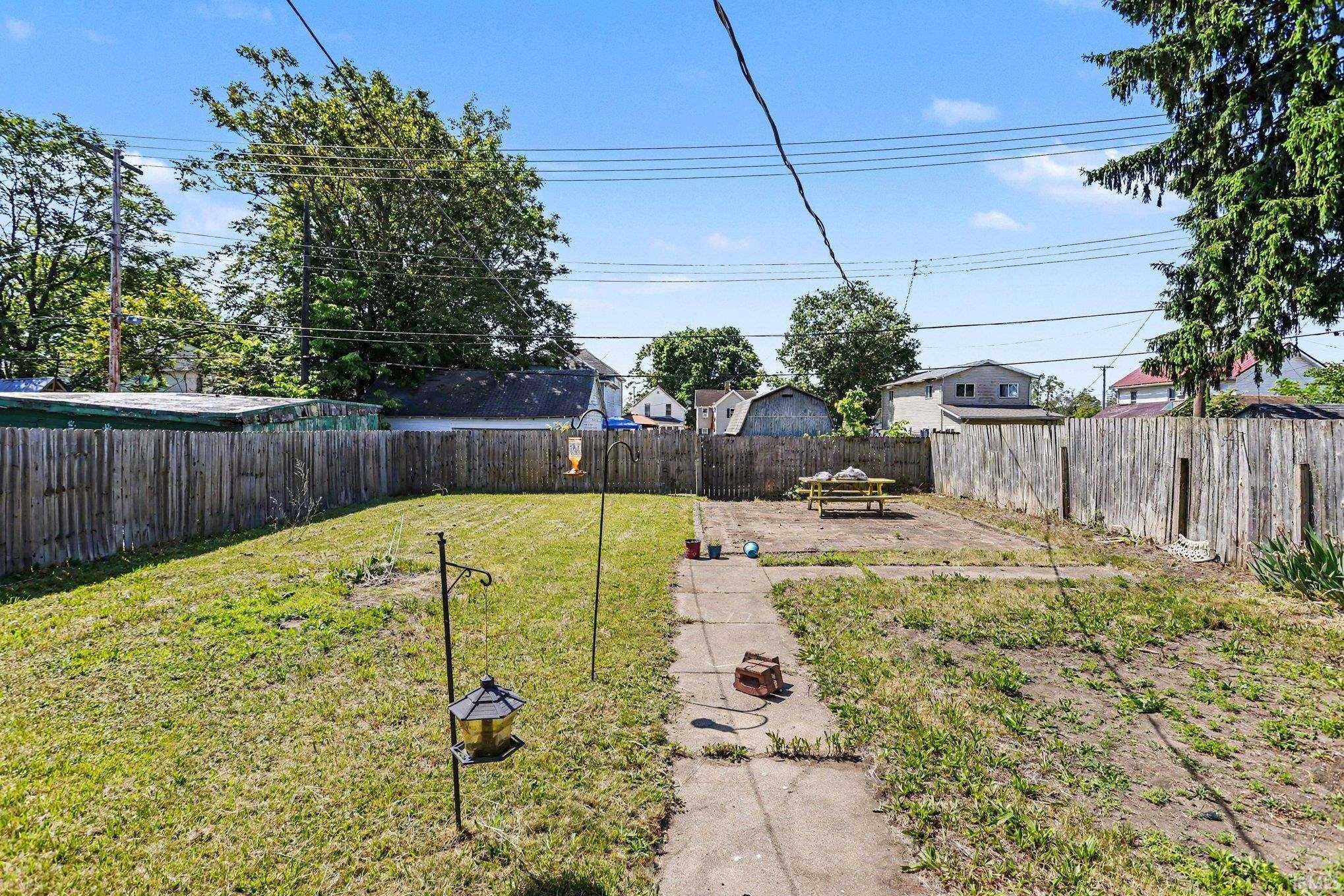 213 E Lawrence Street Mishawaka IN 46545