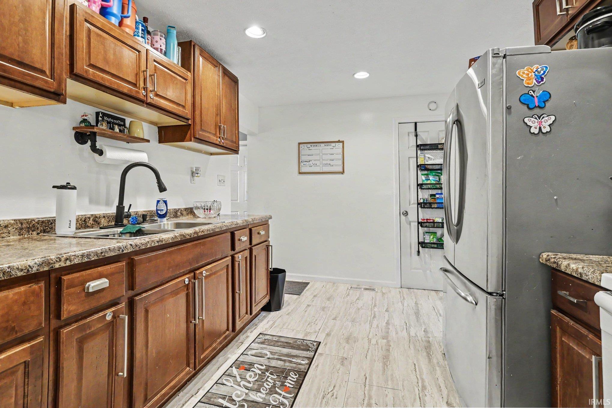 213 E Lawrence Street Mishawaka IN 46545