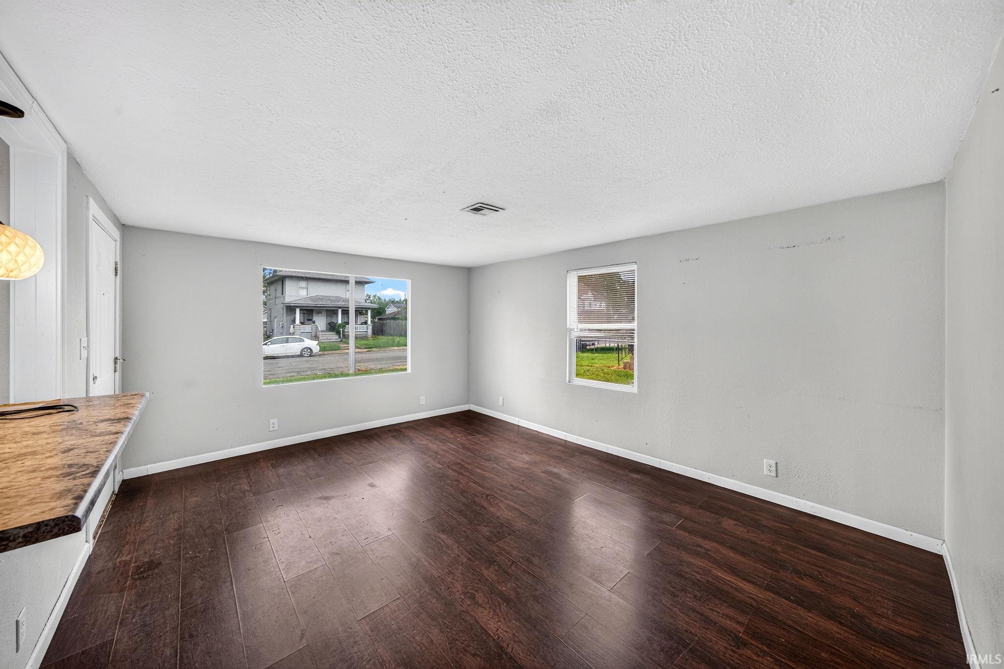 221 Haney Avenue South Bend IN 46613