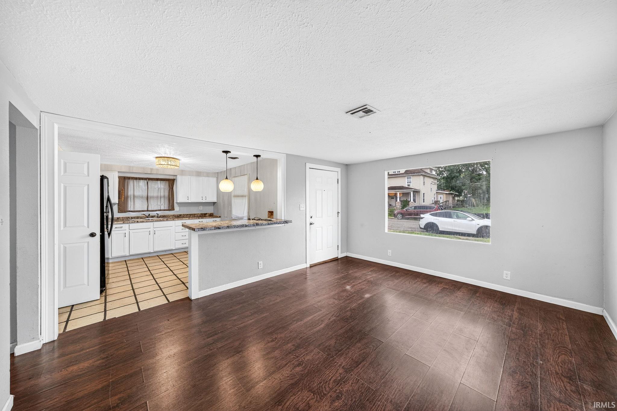 221 Haney Avenue South Bend IN 46613
