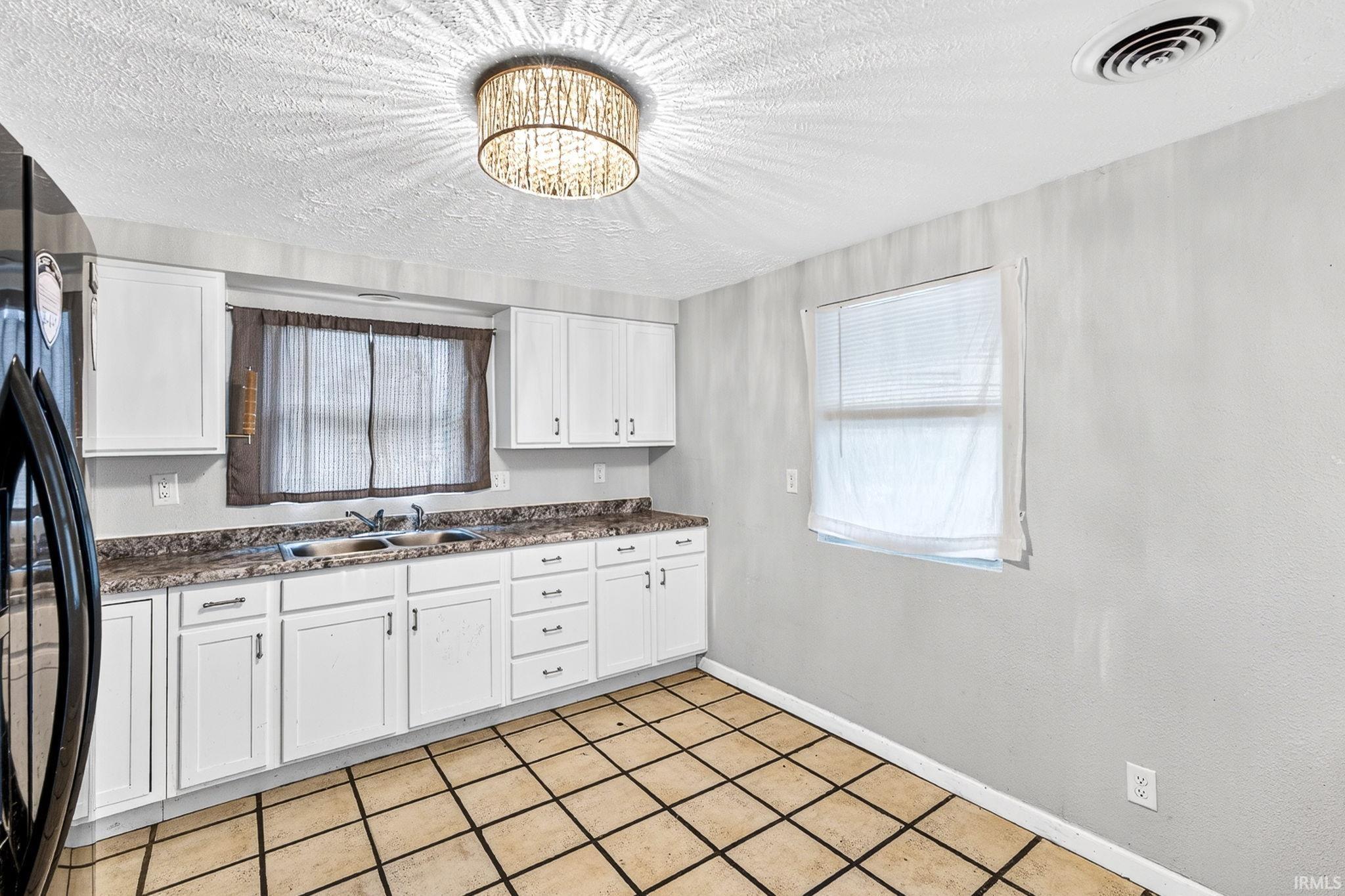 221 Haney Avenue South Bend IN 46613