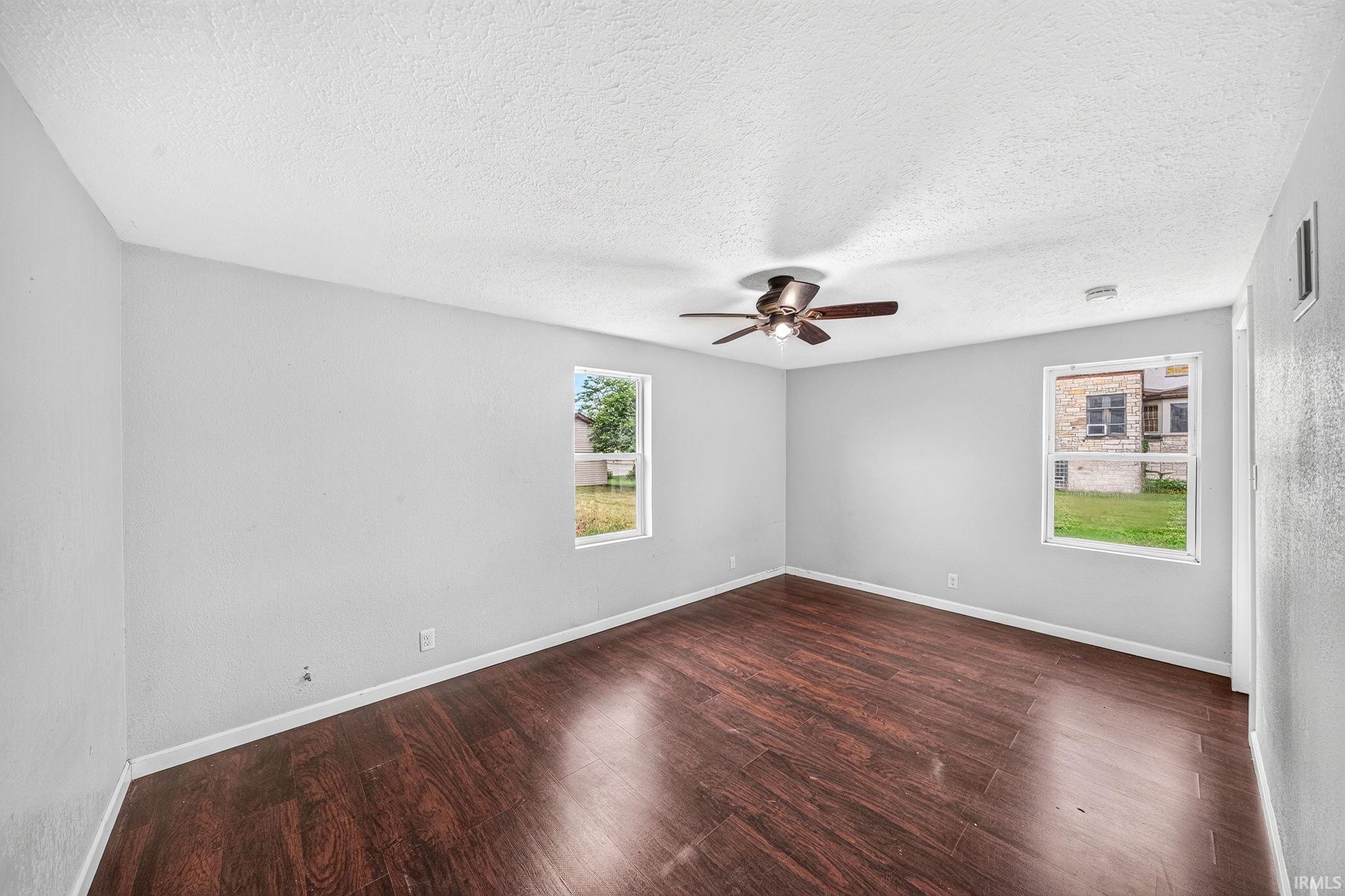 221 Haney Avenue South Bend IN 46613