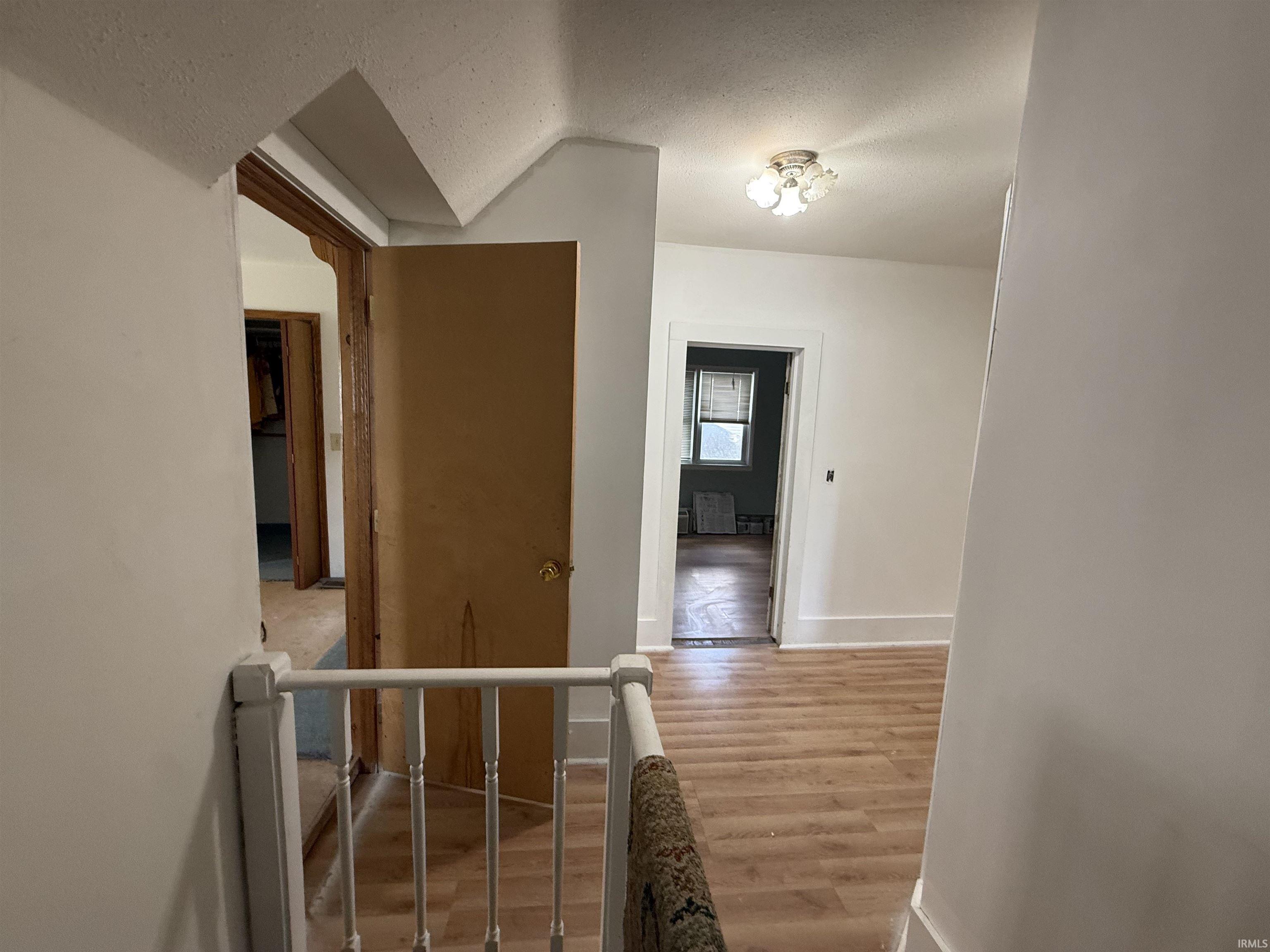 206 S Mountain Lagrange IN 46761