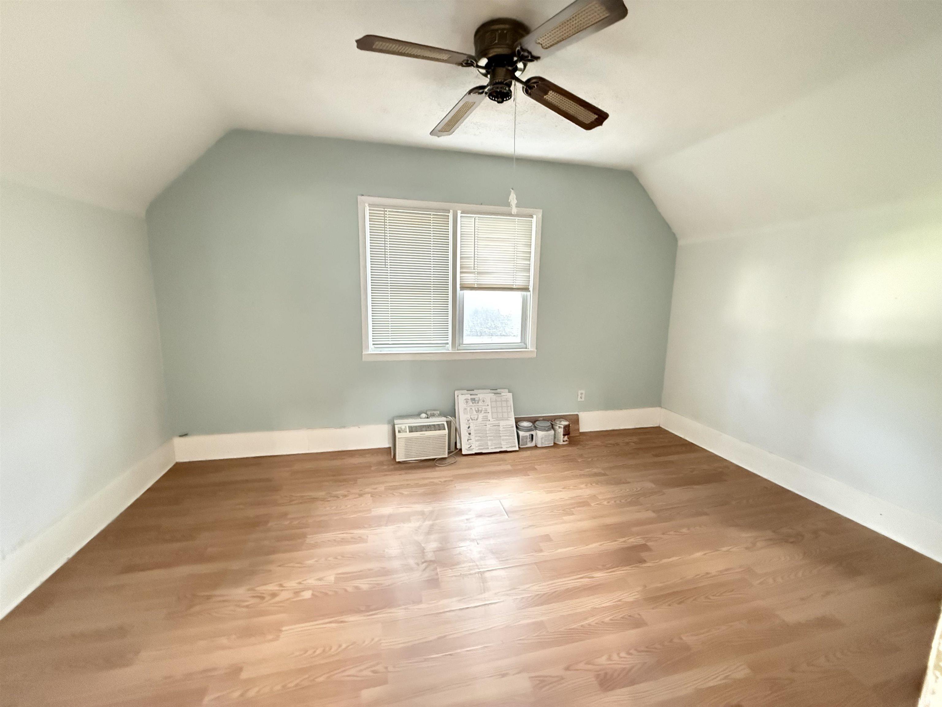 206 S Mountain Lagrange IN 46761