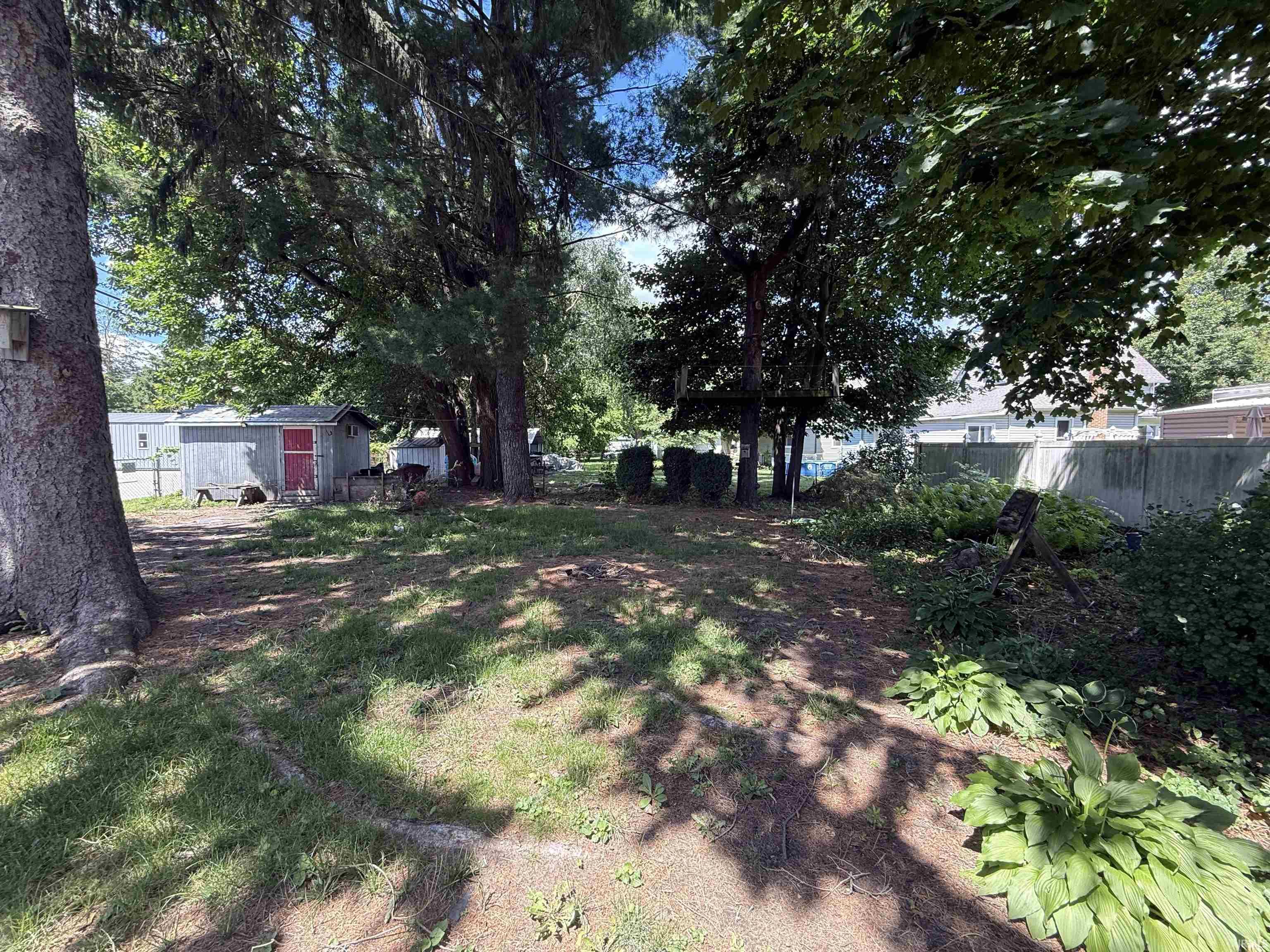 206 S Mountain Lagrange IN 46761