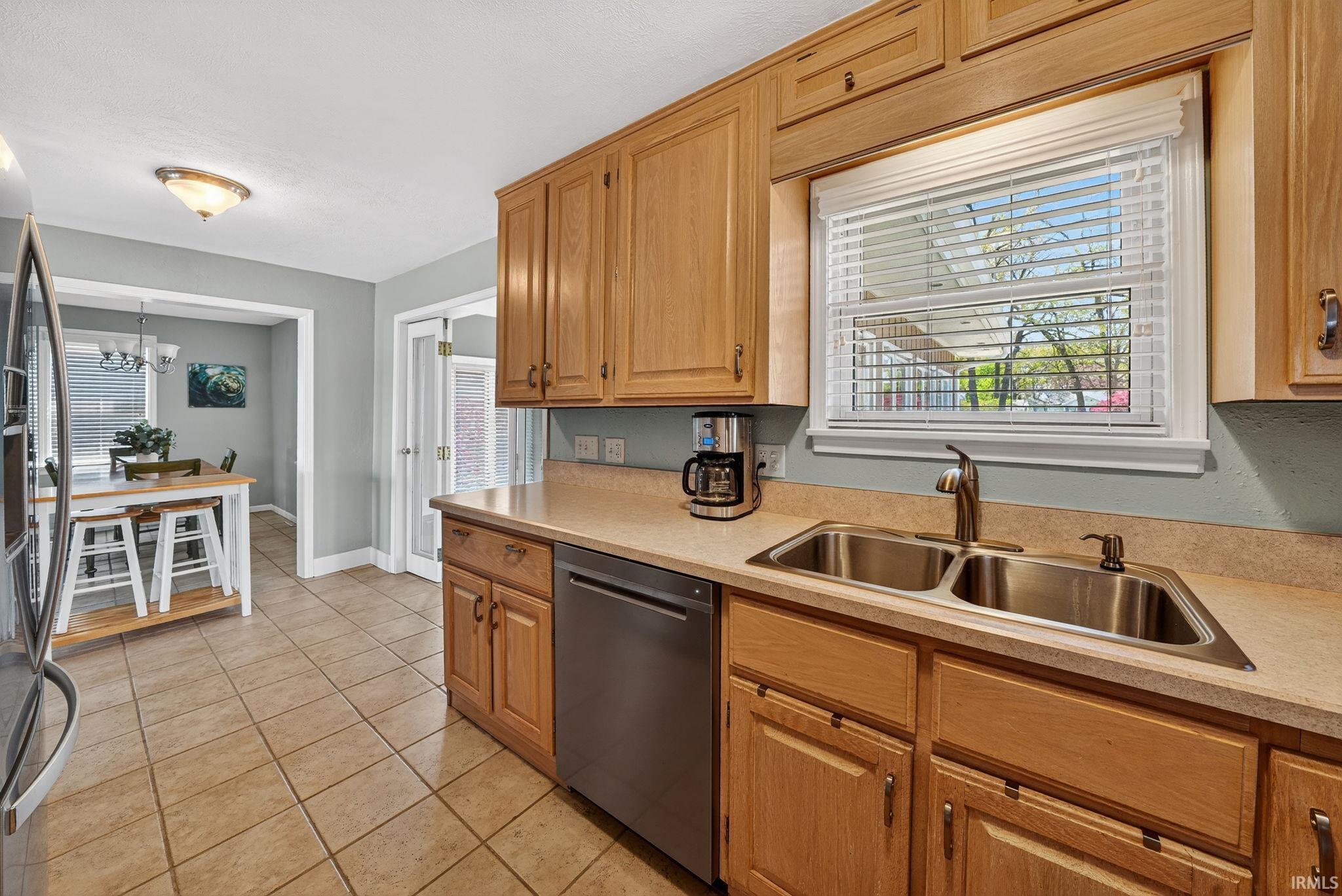 26199 Lake Drive Elkhart IN 46514