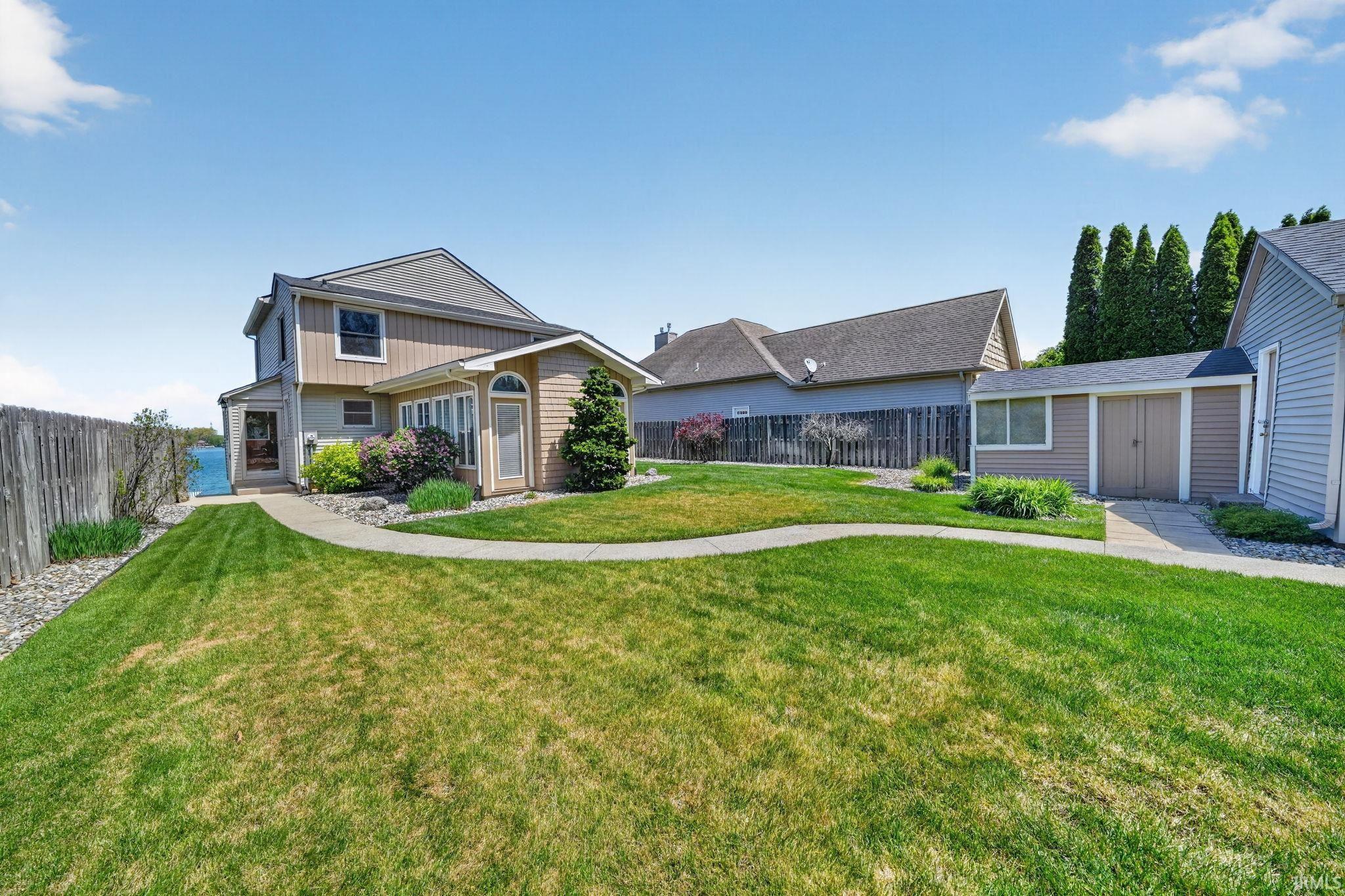 26199 Lake Drive Elkhart IN 46514