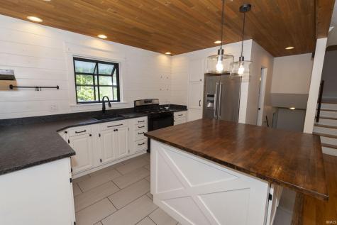 18140 Brightlingsea Place South Bend IN 46637