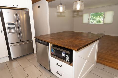 18140 Brightlingsea Place South Bend IN 46637