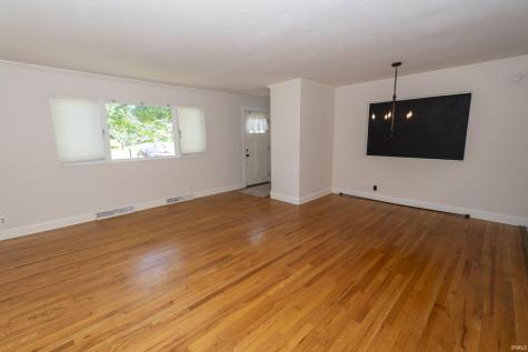 18140 Brightlingsea Place South Bend IN 46637