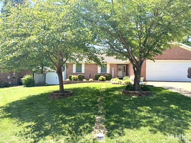 1472 Sandalwood Court Evansville IN 47720