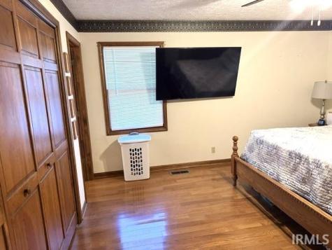 1472 Sandalwood Court Evansville IN 47720