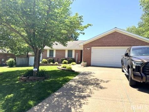 1472 Sandalwood Court Evansville IN 47720
