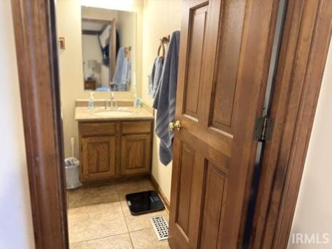 1472 Sandalwood Court Evansville IN 47720