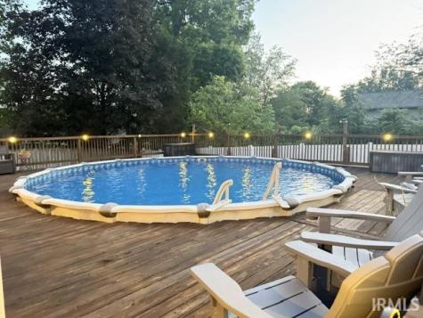 1472 Sandalwood Court Evansville IN 47720