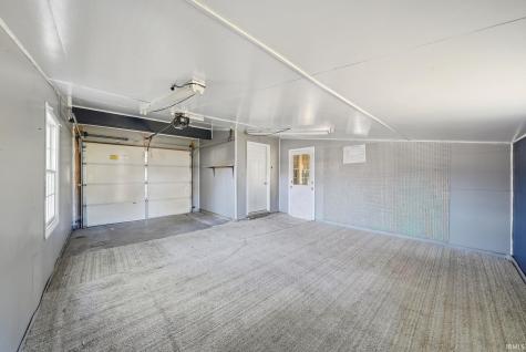 214 W Crown Lane Fort Wayne IN 46807