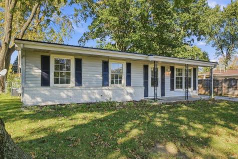 214 W Crown Lane Fort Wayne IN 46807