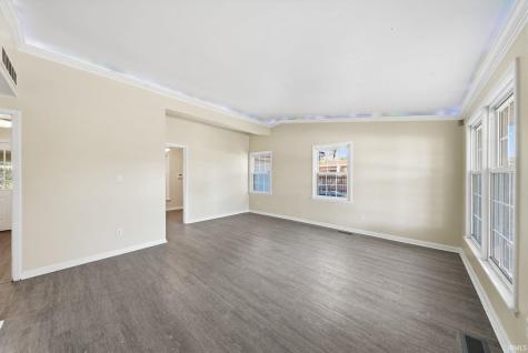 214 W Crown Lane Fort Wayne IN 46807