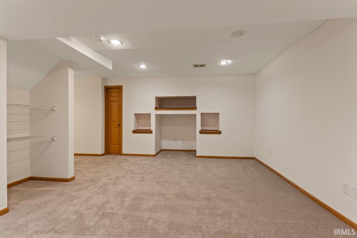 50944 Pine Meadows Drive Granger IN 46530