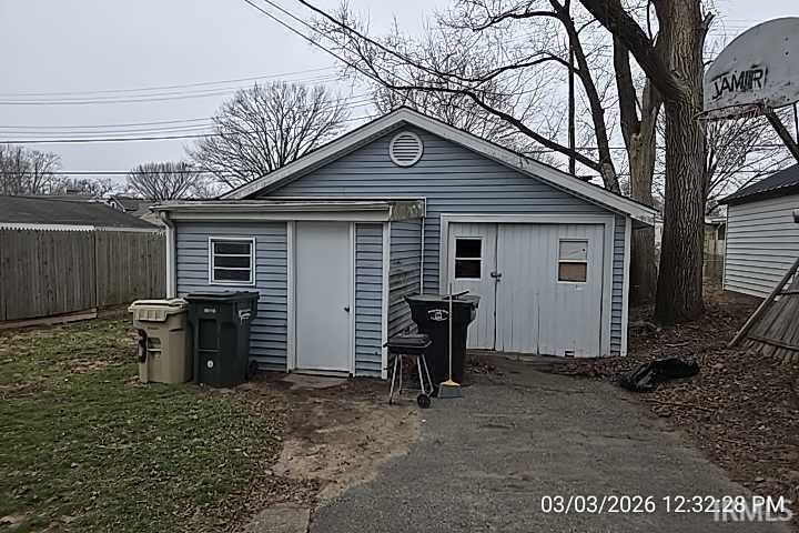 1133 N Kentucky Street South Bend IN 46628