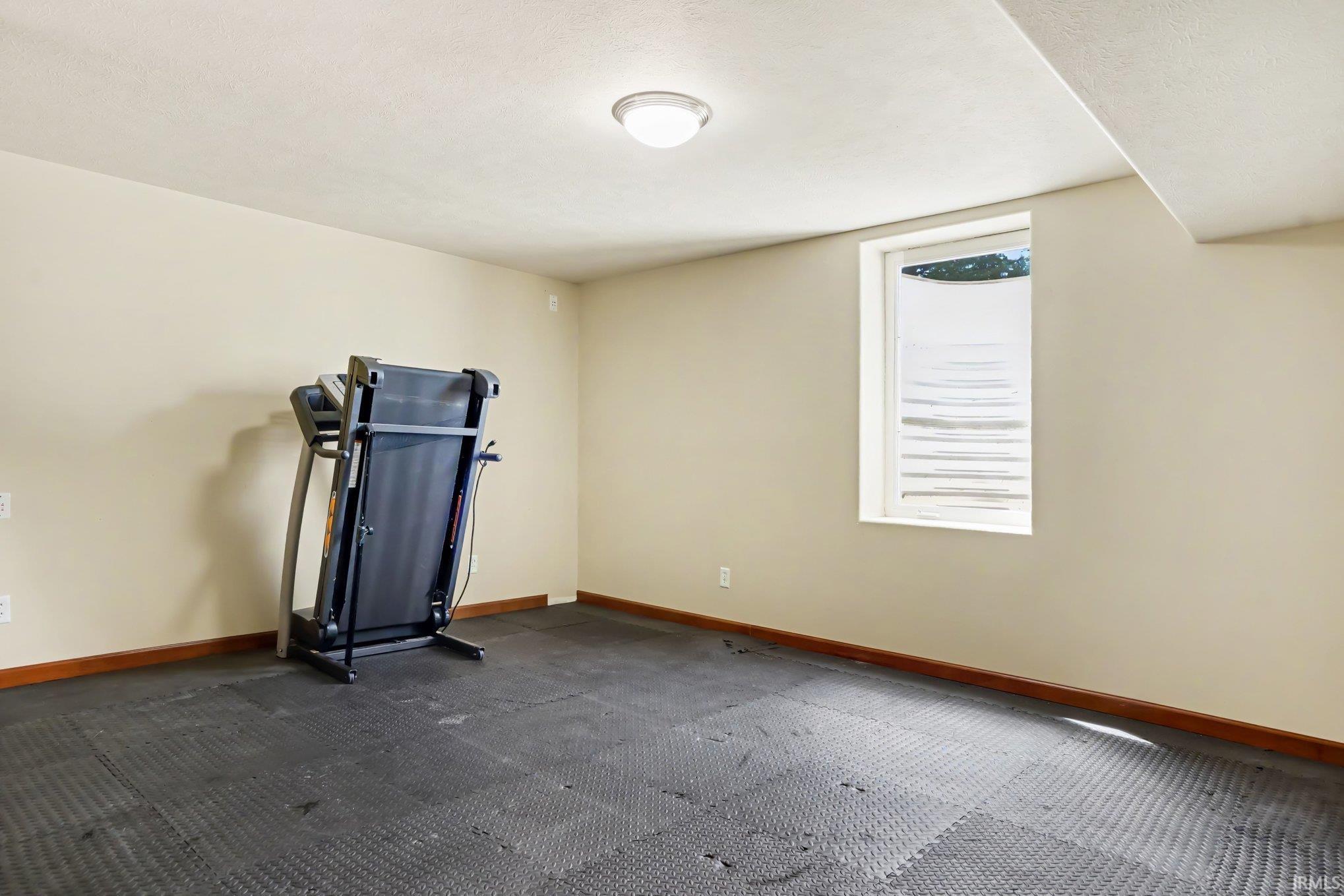 30056 Quail Pointe Drive Granger IN 46530