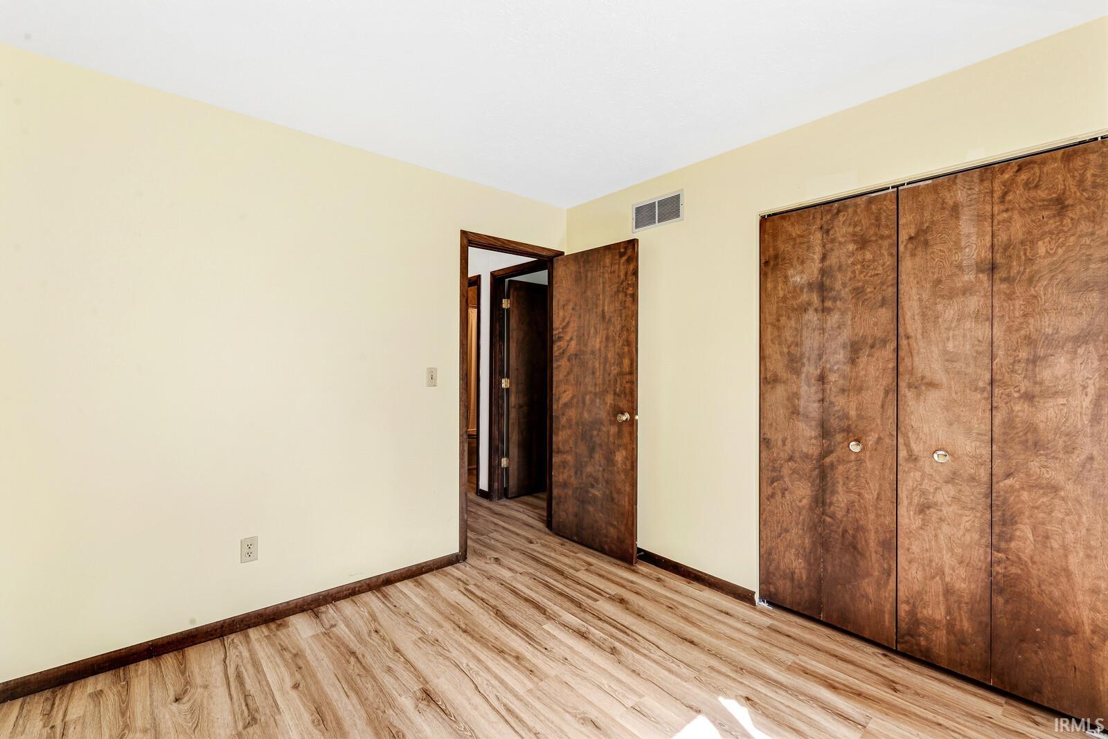 55045 Cobus Lane Elkhart IN 46514
