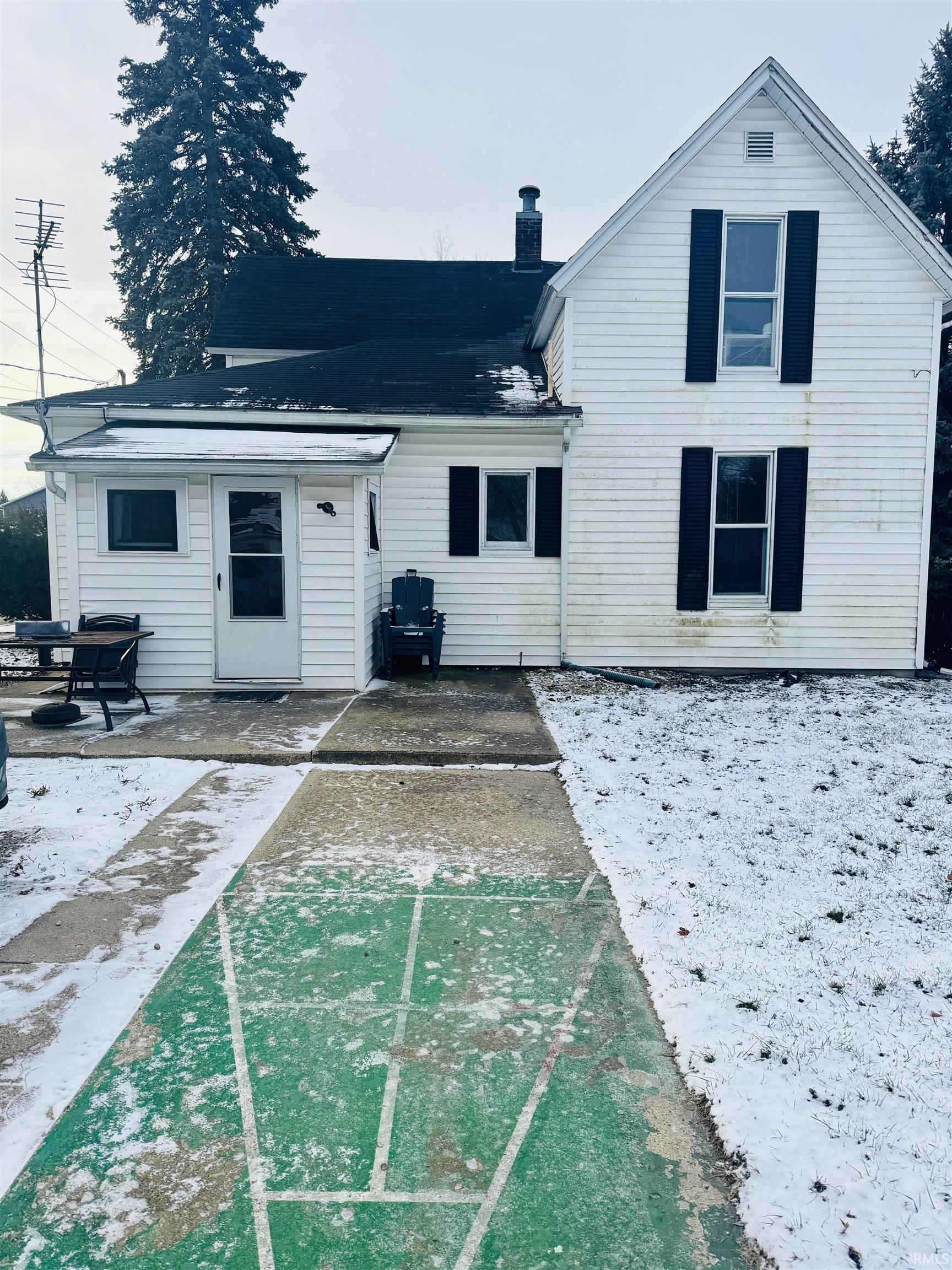 1409 E Center Street Warsaw IN 46580