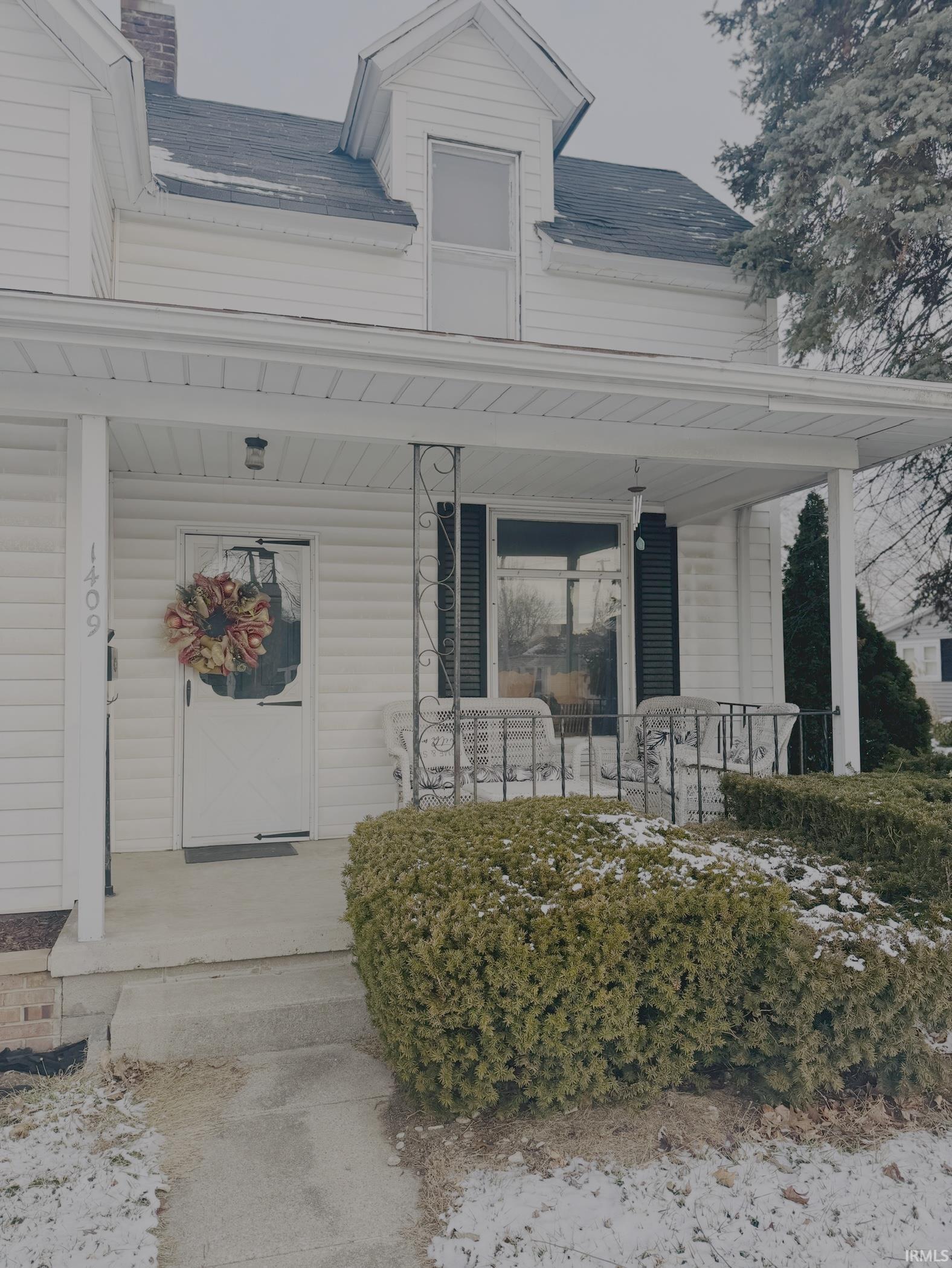 1409 E Center Street Warsaw IN 46580