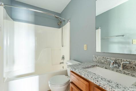 542 S Cobblestone Court Bloomington IN 47403