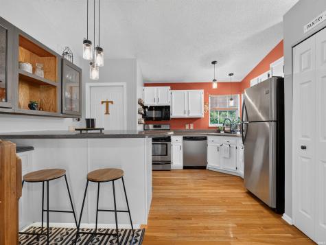 6521 Pine Meadows Lane Fort Wayne IN 46835