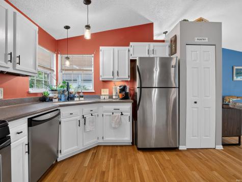 6521 Pine Meadows Lane Fort Wayne IN 46835