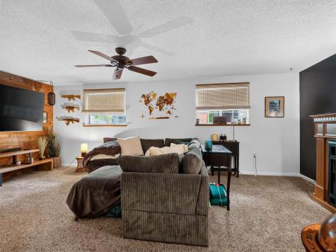 6521 Pine Meadows Lane Fort Wayne IN 46835