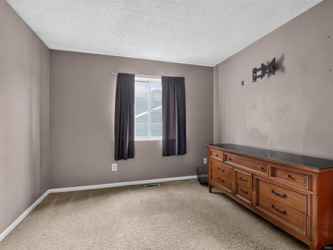 6521 Pine Meadows Lane Fort Wayne IN 46835