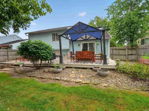 6521 Pine Meadows Lane Fort Wayne IN 46835