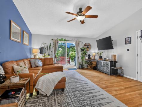 6521 Pine Meadows Lane Fort Wayne IN 46835