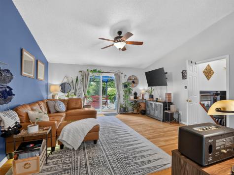 6521 Pine Meadows Lane Fort Wayne IN 46835