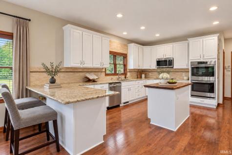 4728 Vandolah Road Leo IN 46765