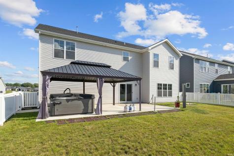 1148 Mosaic Street Huntertown IN 46748