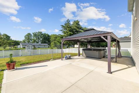 1148 Mosaic Street Huntertown IN 46748