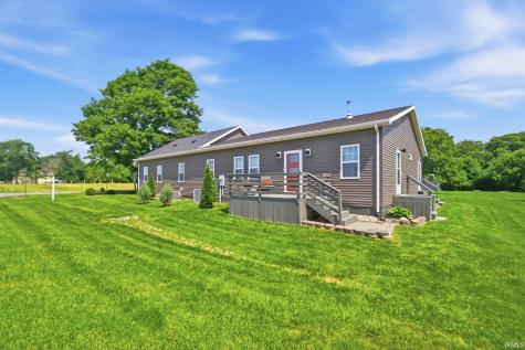 6033 N 200 E Road Huntington IN 46750