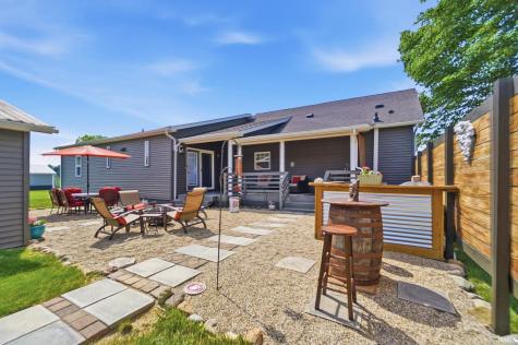 6033 N 200 E Road Huntington IN 46750