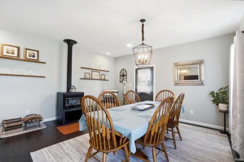 6033 N 200 E Road Huntington IN 46750