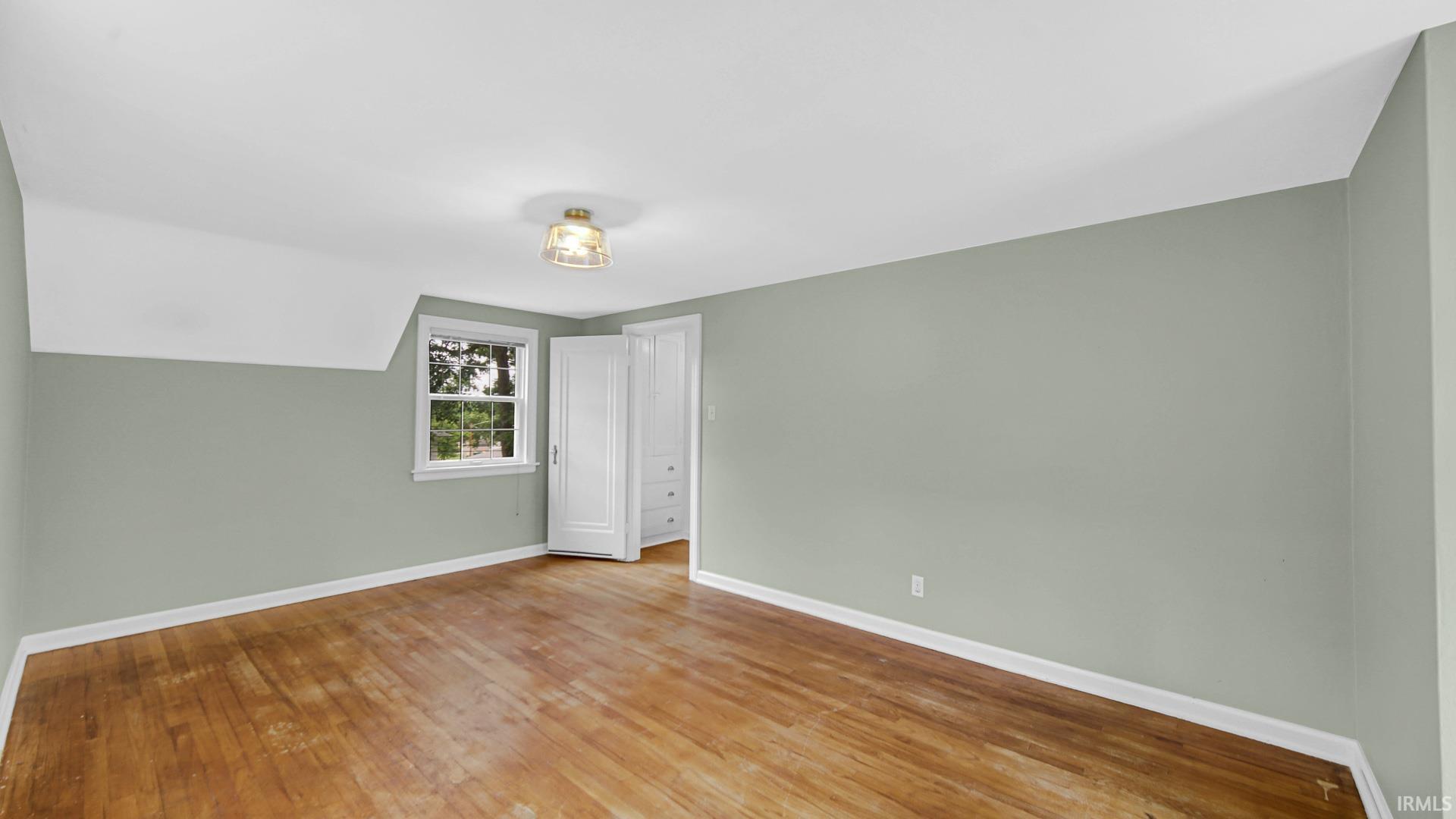 917 W Lawrence Street Mishawaka IN 46545