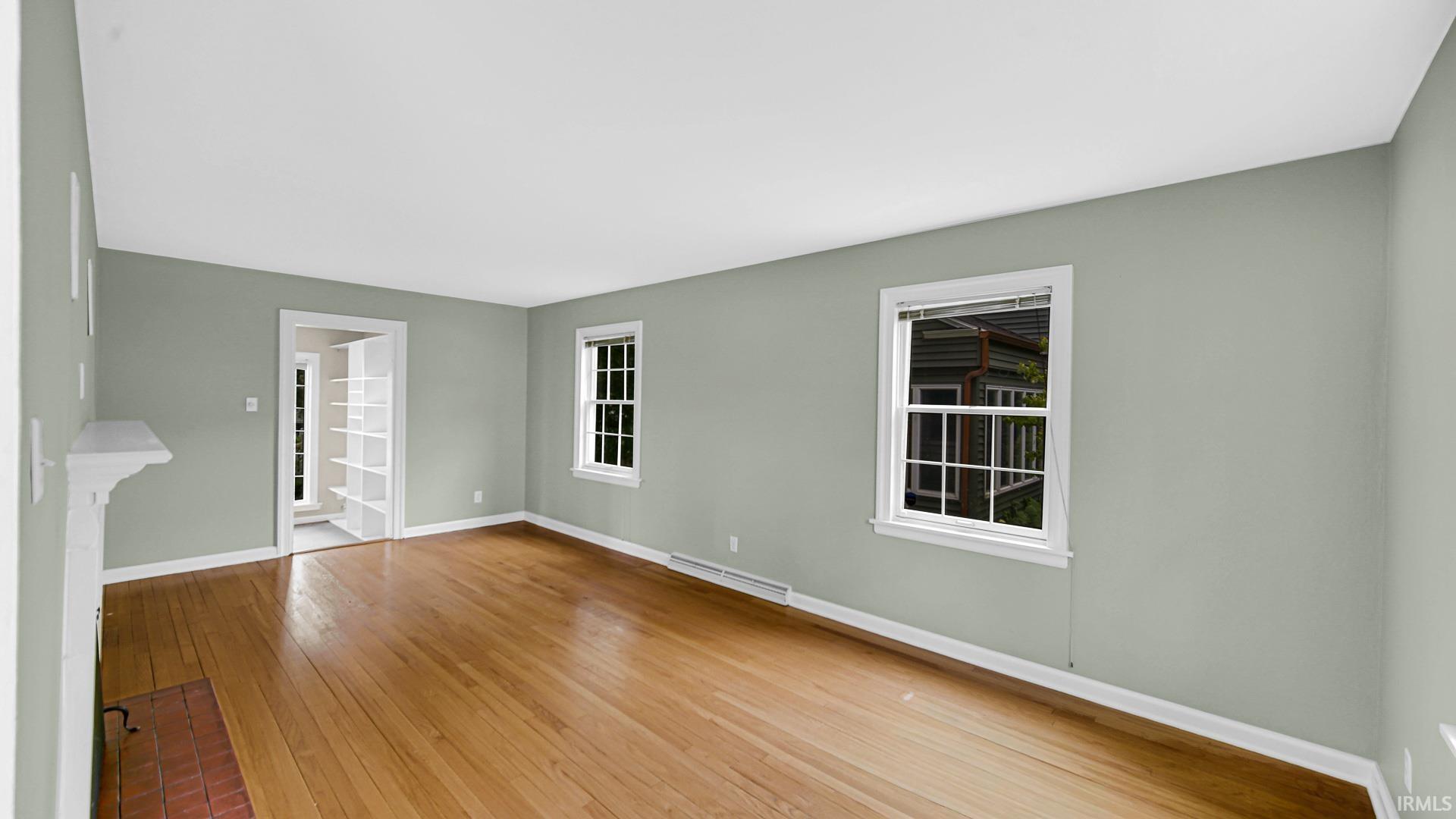 917 W Lawrence Street Mishawaka IN 46545