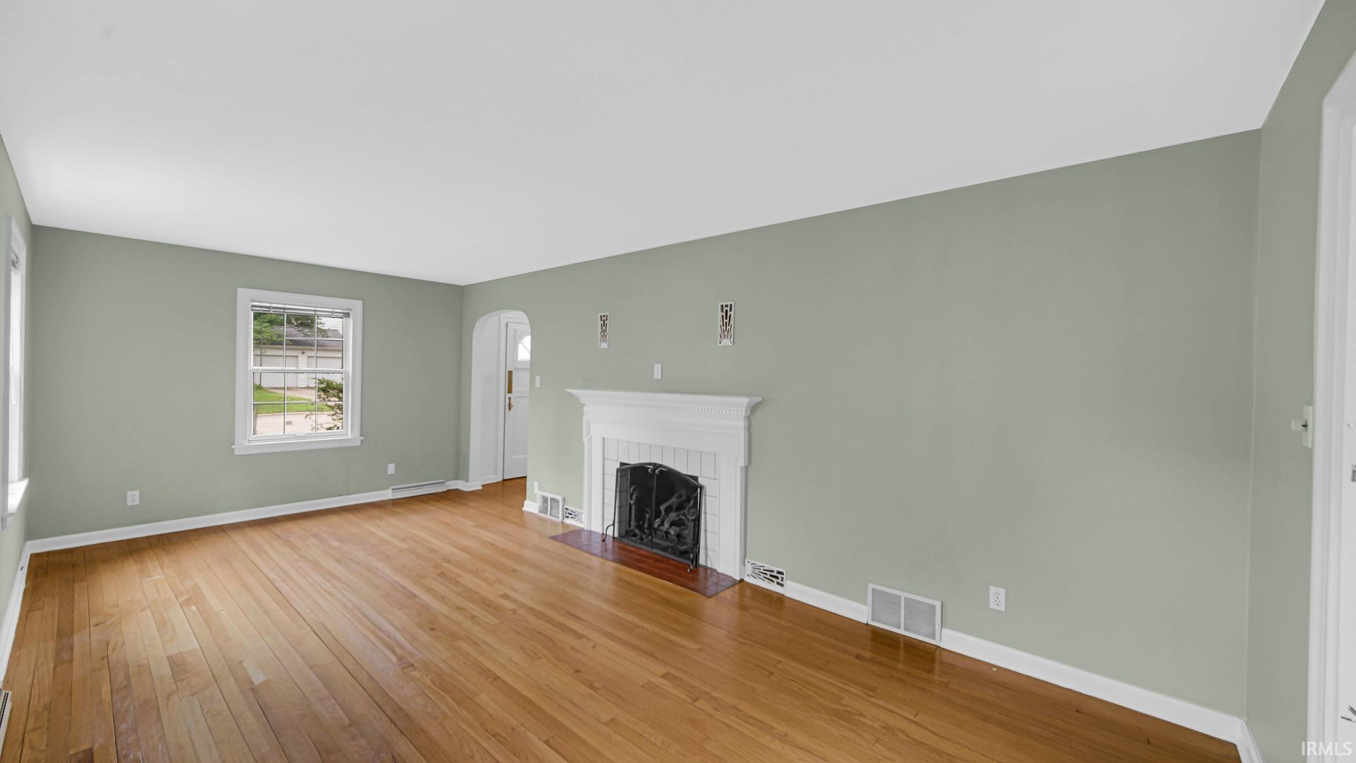 917 W Lawrence Street Mishawaka IN 46545