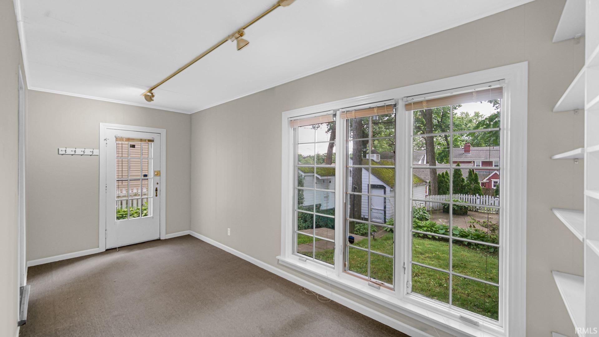 917 W Lawrence Street Mishawaka IN 46545