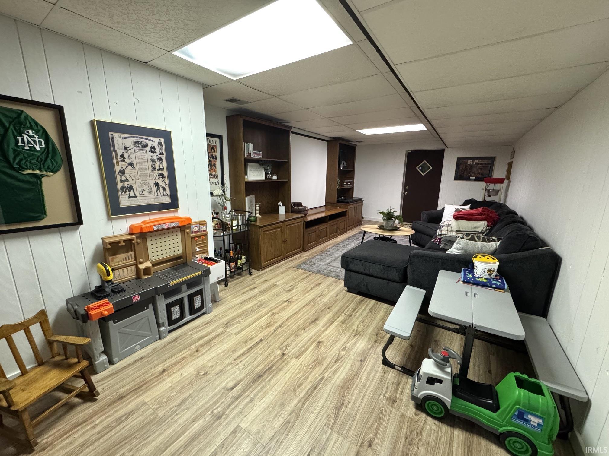 1834 Forest Edge Drive Mishawaka IN 46544